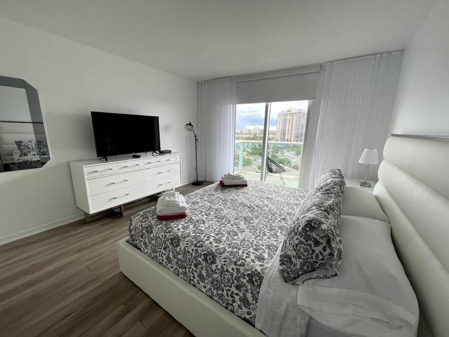 Апартаменти Breathtaking Ocean View! 15Th Floor Маямі-Біч Екстер'єр фото