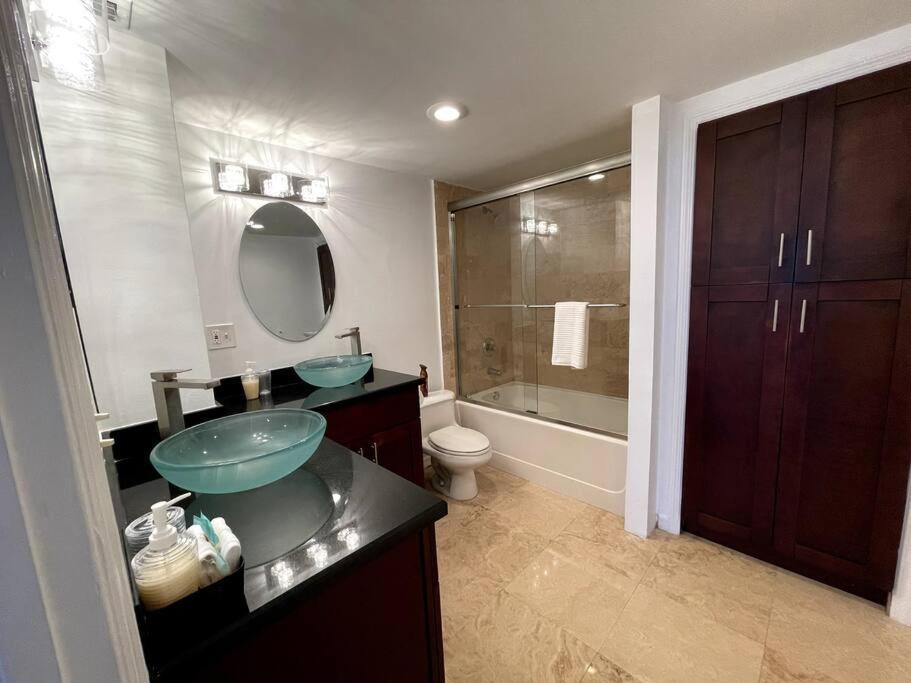 Апартаменти Breathtaking Ocean View! 15Th Floor Маямі-Біч Екстер'єр фото